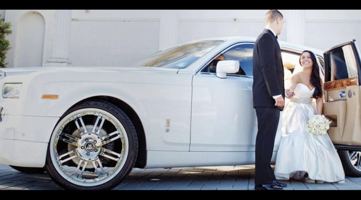 Booking a Wedding Car