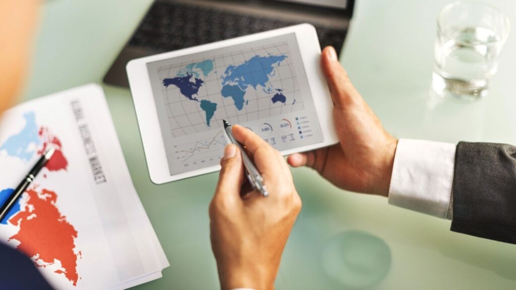 Cross-Border Trade Efficiency: Using Polish Business Infrastructure to Streamline European Distribution